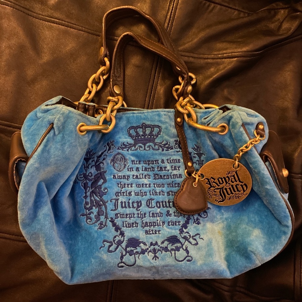 BLUE VELOUR DEADSTOCK ROYAL
JUICY BAG
